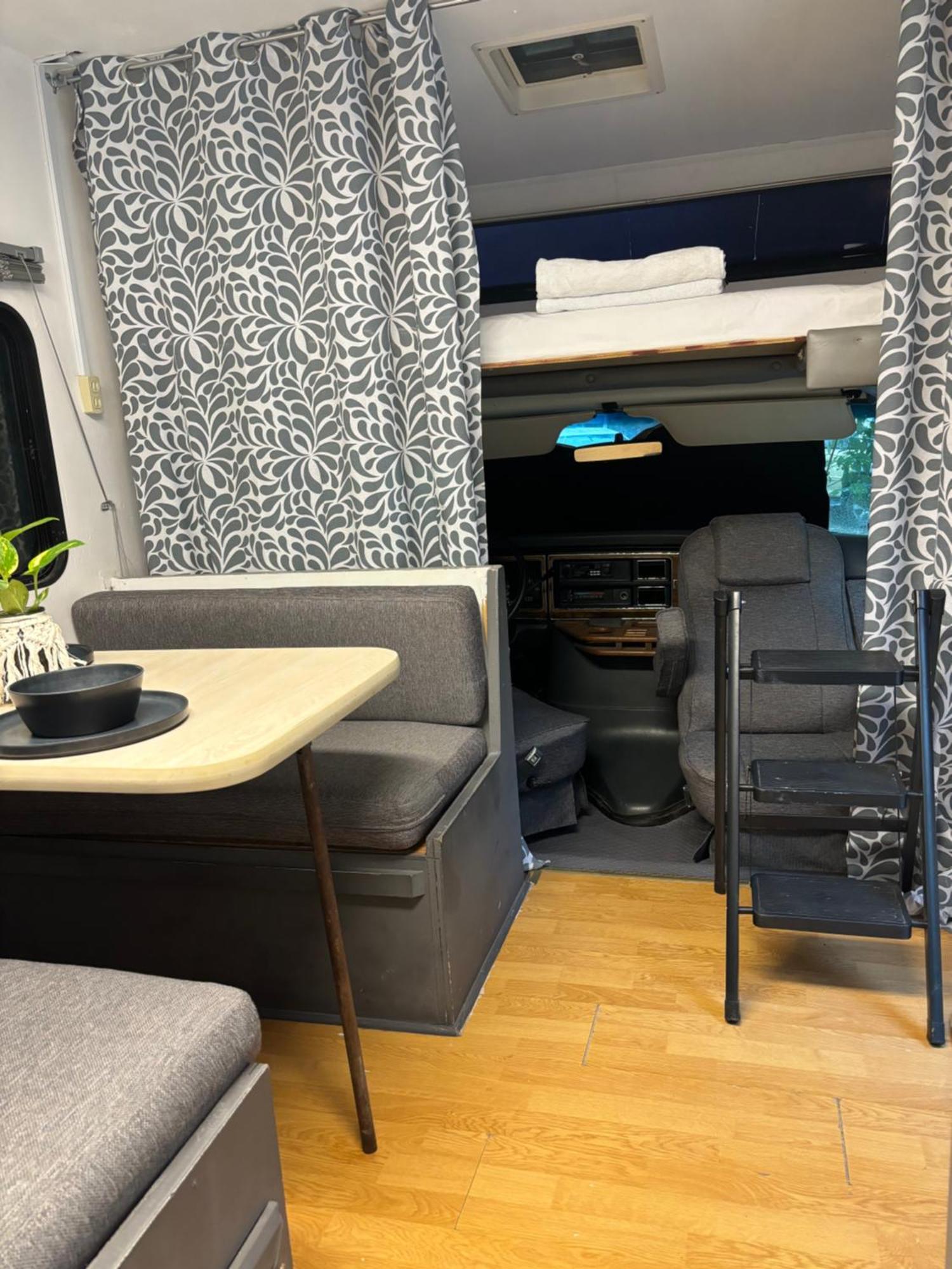 Momotoh Camper Xpujil